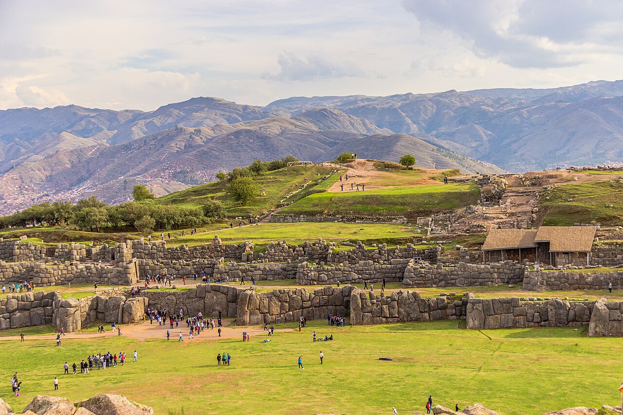 LIMA – CUSCO: PARQUE ARQUEOLÓGICO